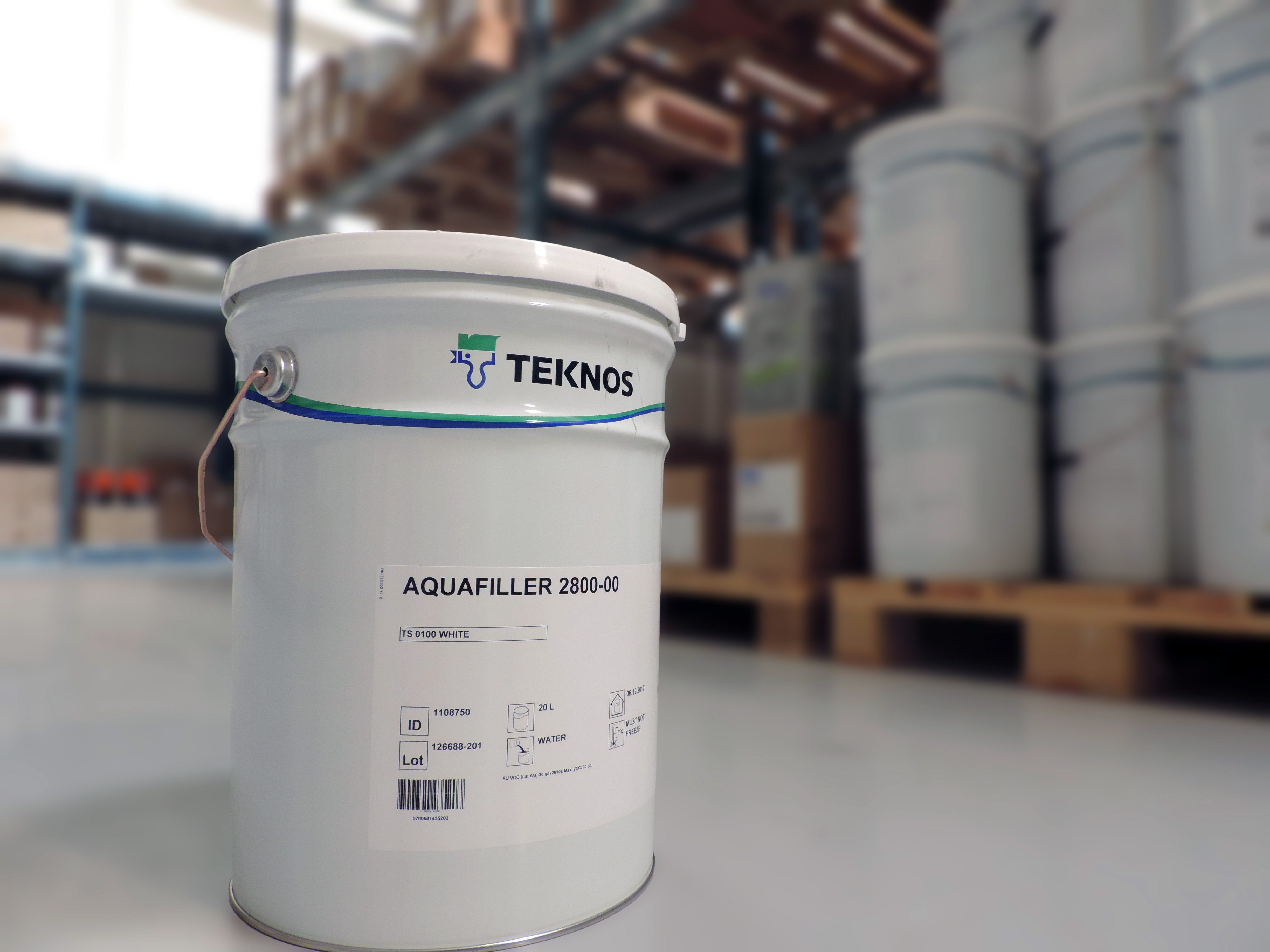 Aqua Filler White 2800-20